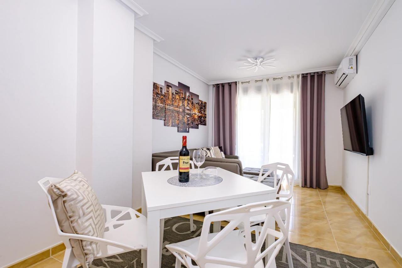 Penthouse San Miguel 5/4 * Torrevieja
